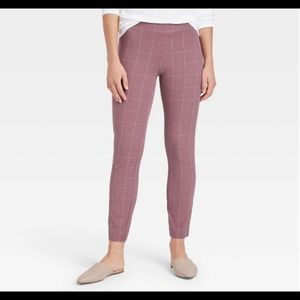 NWT Women's High Rise Skinny Ankle Pants A New Day Purple 6R